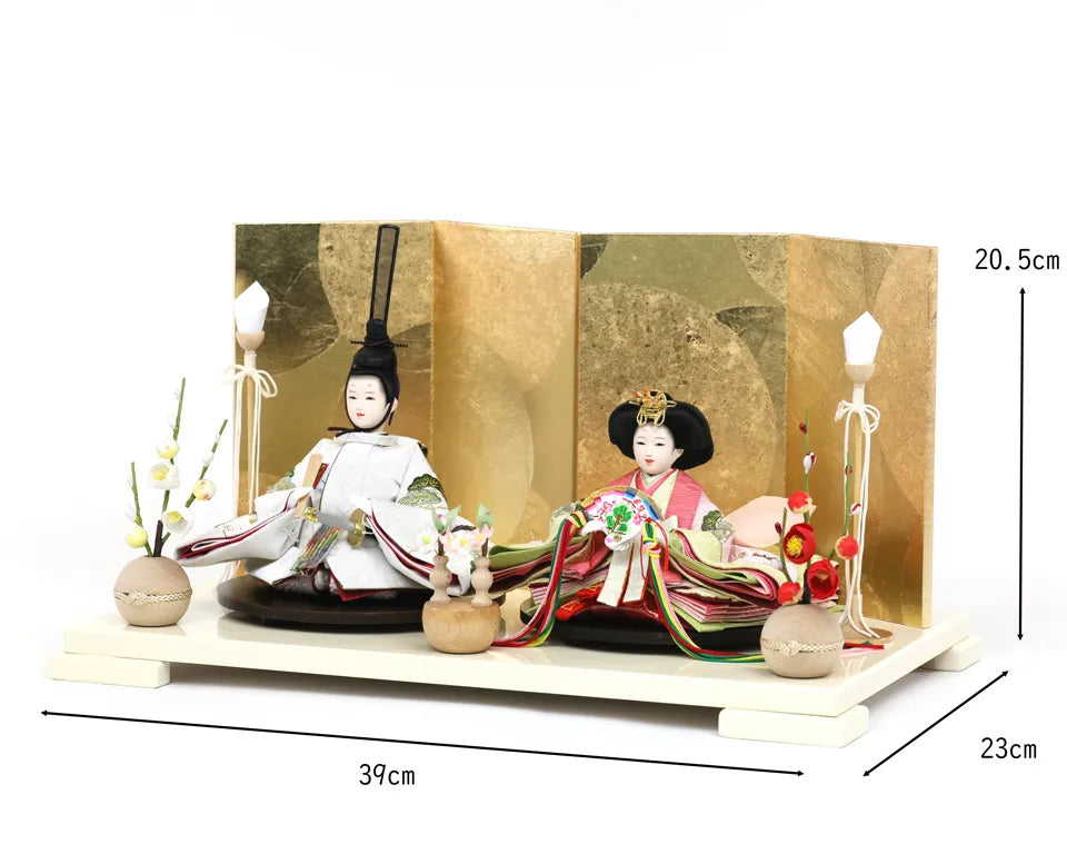 鶴の白 【小春日飾台・円金屏風】