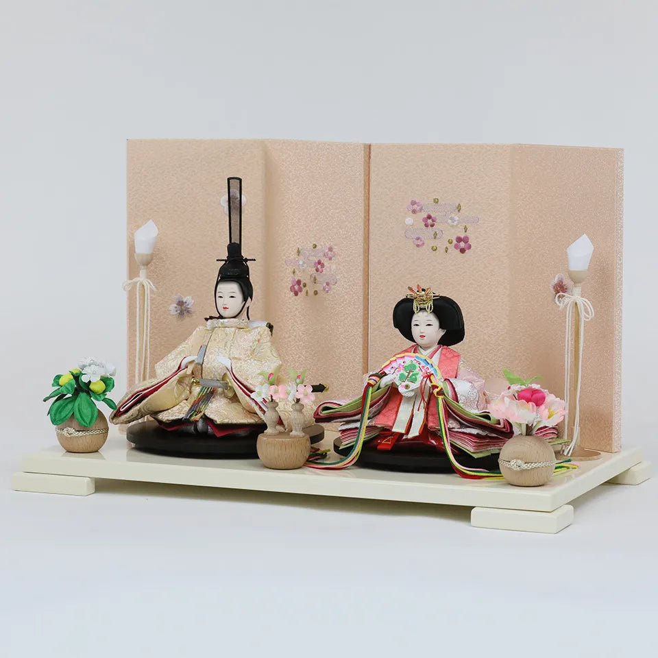 さくら　【小春日飾台・梅かすみ屏風】