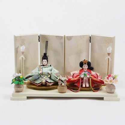 小うさぎ　【小春日飾台・花萌屏風】