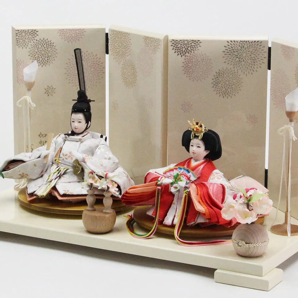 ふわり桜　【小春日飾台・花萌屏風】