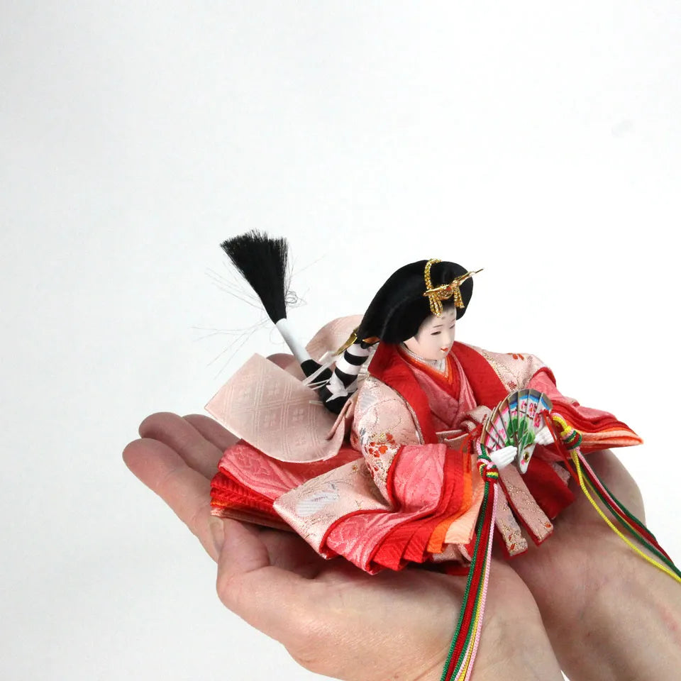 小うさぎ　【桧収納・円金屏風】