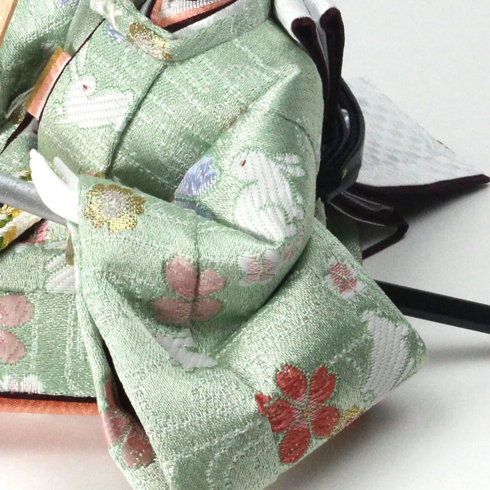 小うさぎ　【桧収納・円金屏風】